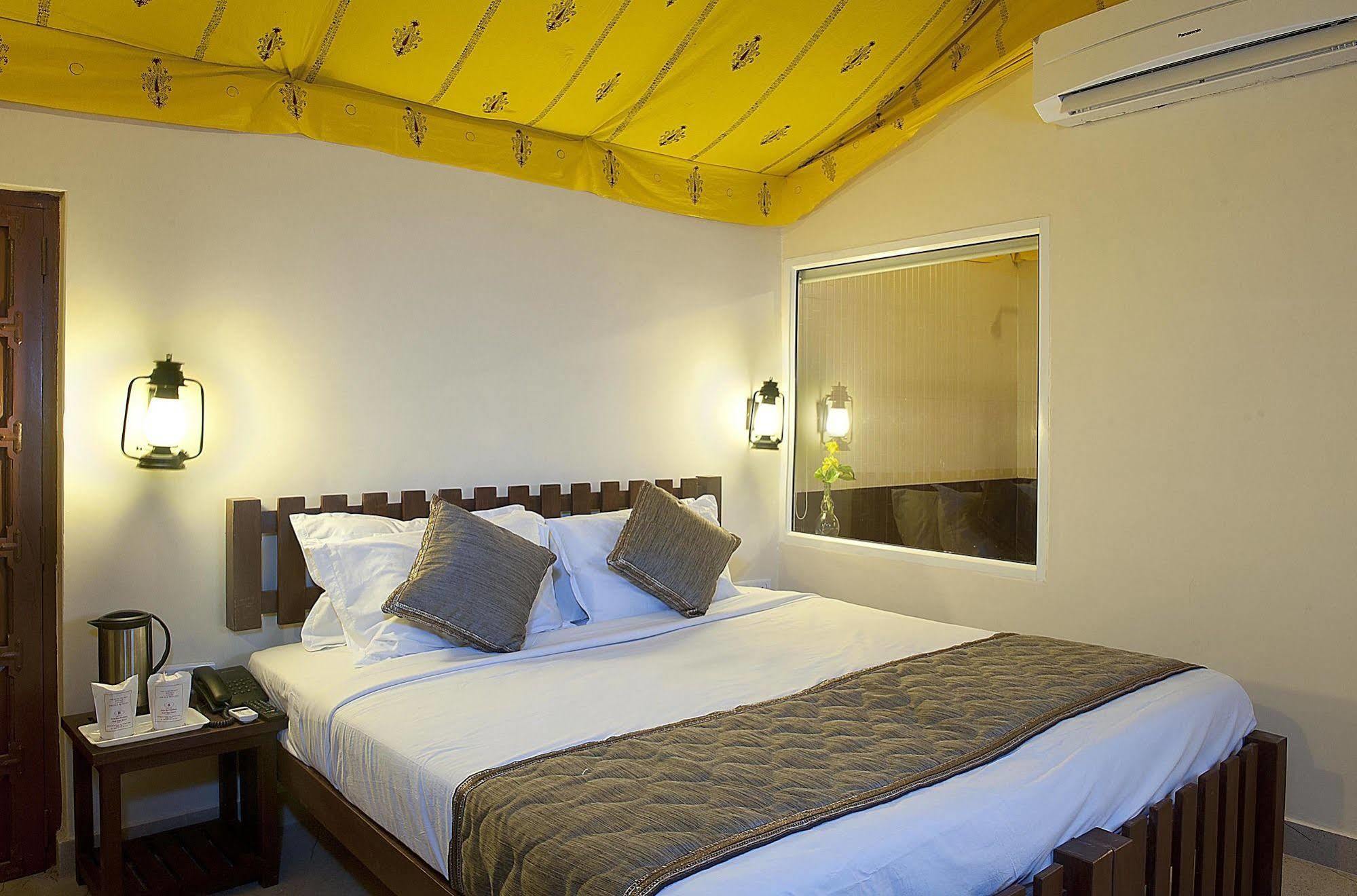 Nirali Dhani Ethnic Heritage Hotel And Resort Jodhpur  Exterior photo