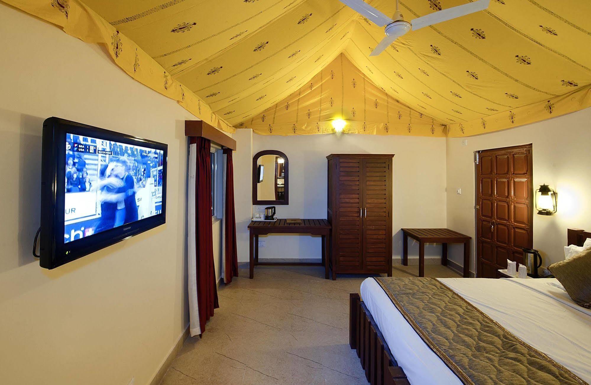 Nirali Dhani Ethnic Heritage Hotel And Resort Jodhpur  Exterior photo